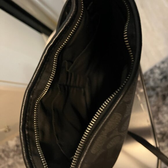 F58297 Coach Signature File Crossbody style handbag - Picture 4 of 6